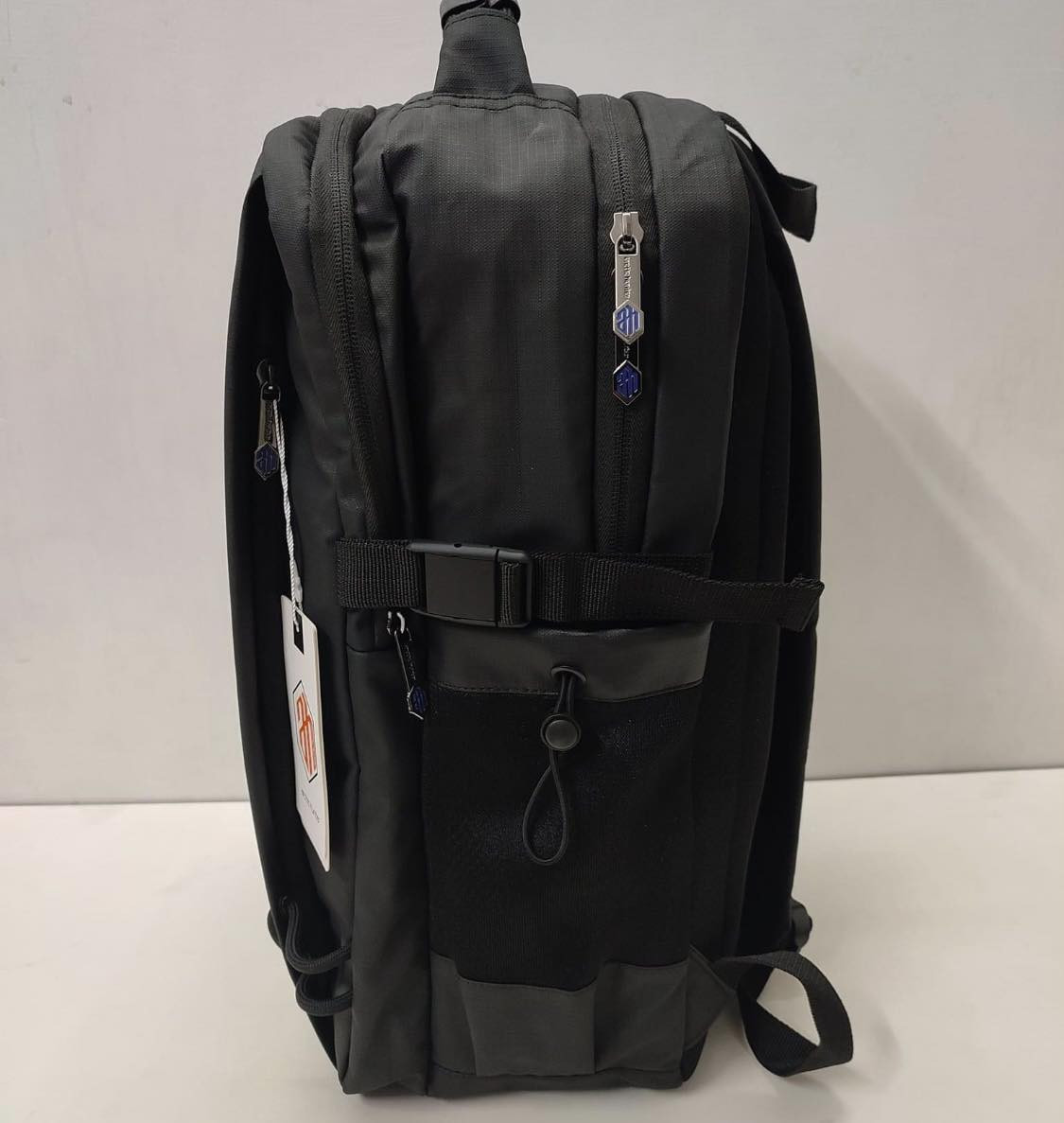 Arctic Hunter City Hunter Series B00530 Waterproof Anti Theft Backpack 15.6 inch Laptop Compartment